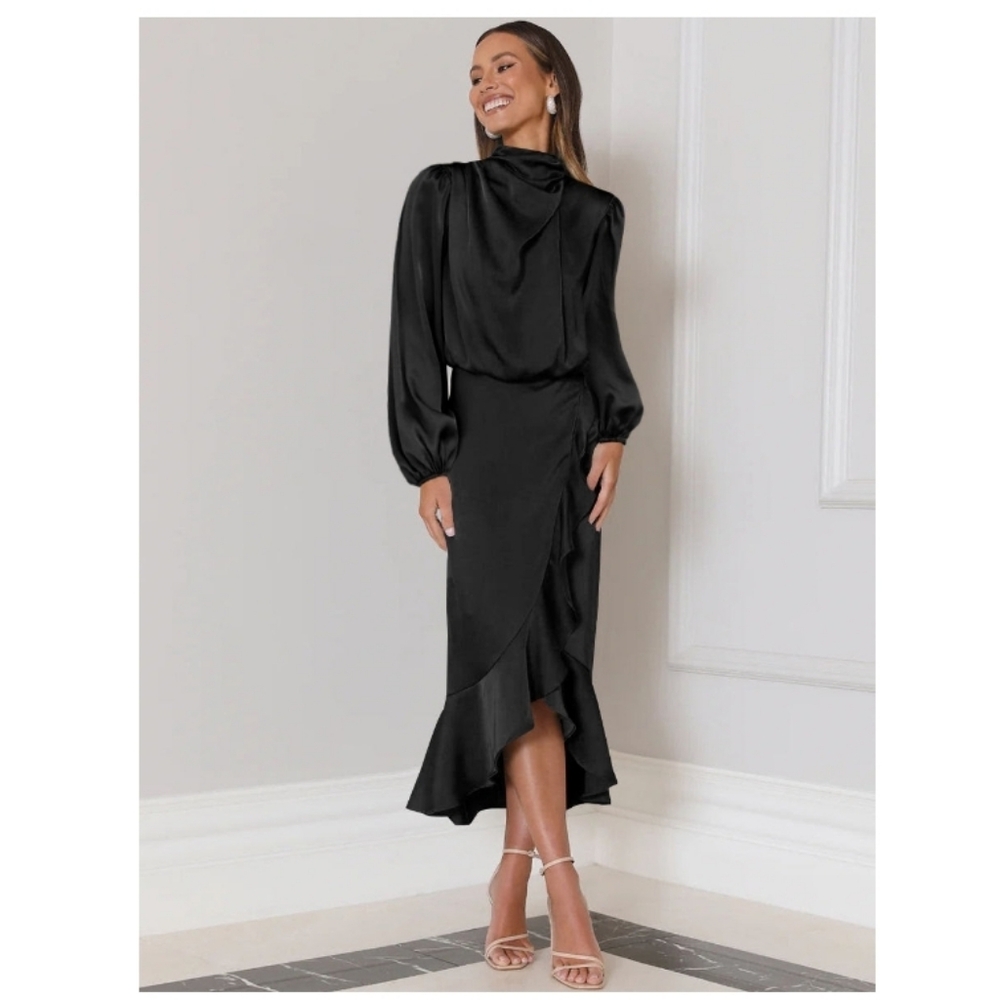 Elegant Black Maxi Dress